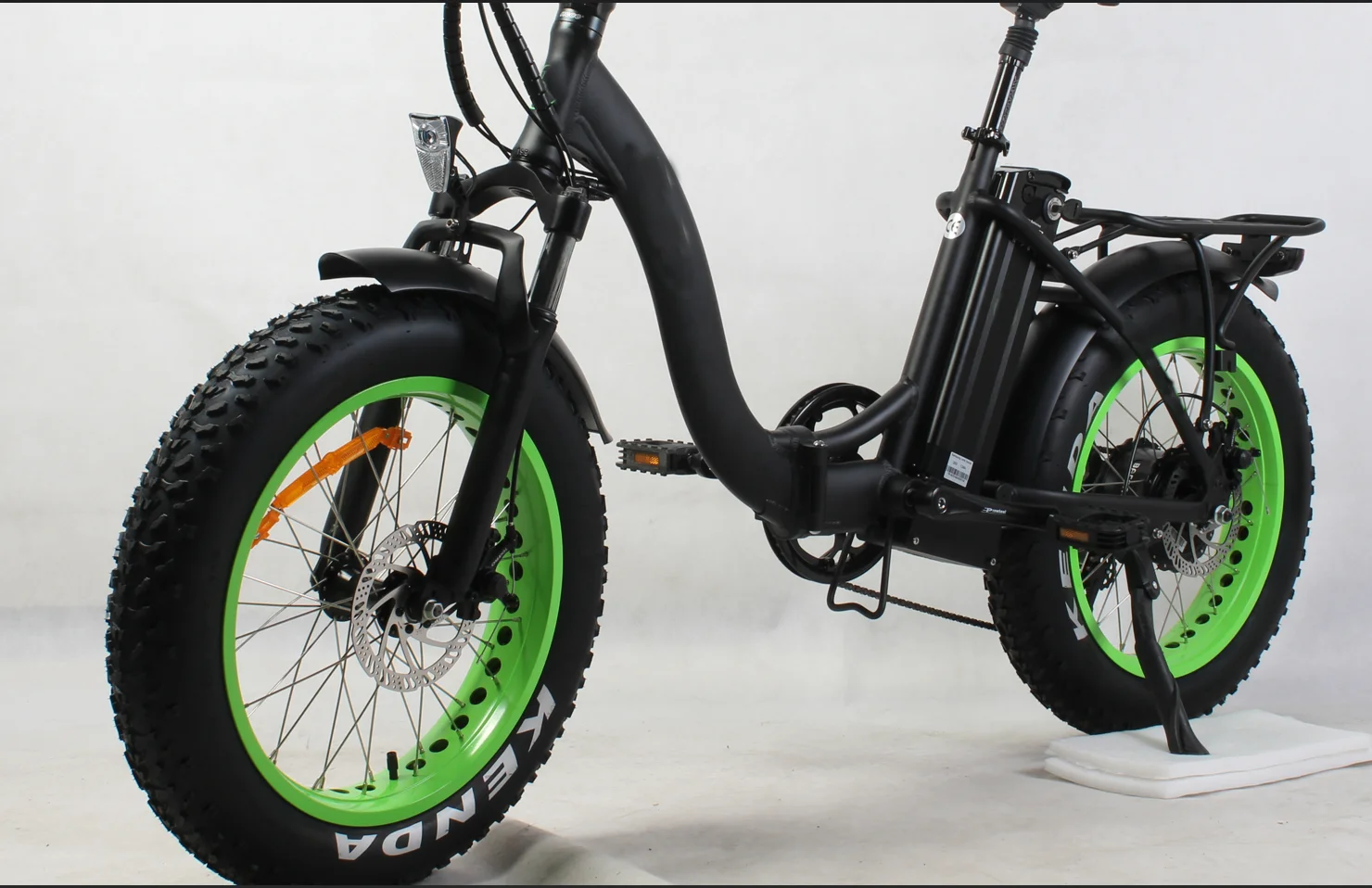 Bafang 8Fun 48V 750W 20*4.0/24 - Dynamo Hub Front recensie en prijs
