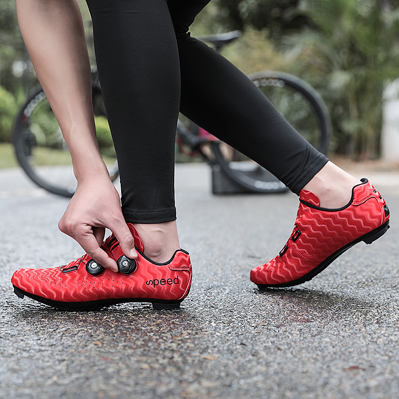 Geschikt voor wegraces, woon-w - Cycling Commute Shoes recensie en prijs